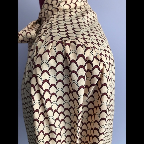 80s Hand Sewn Bow Blouse - Picture 4 of 10